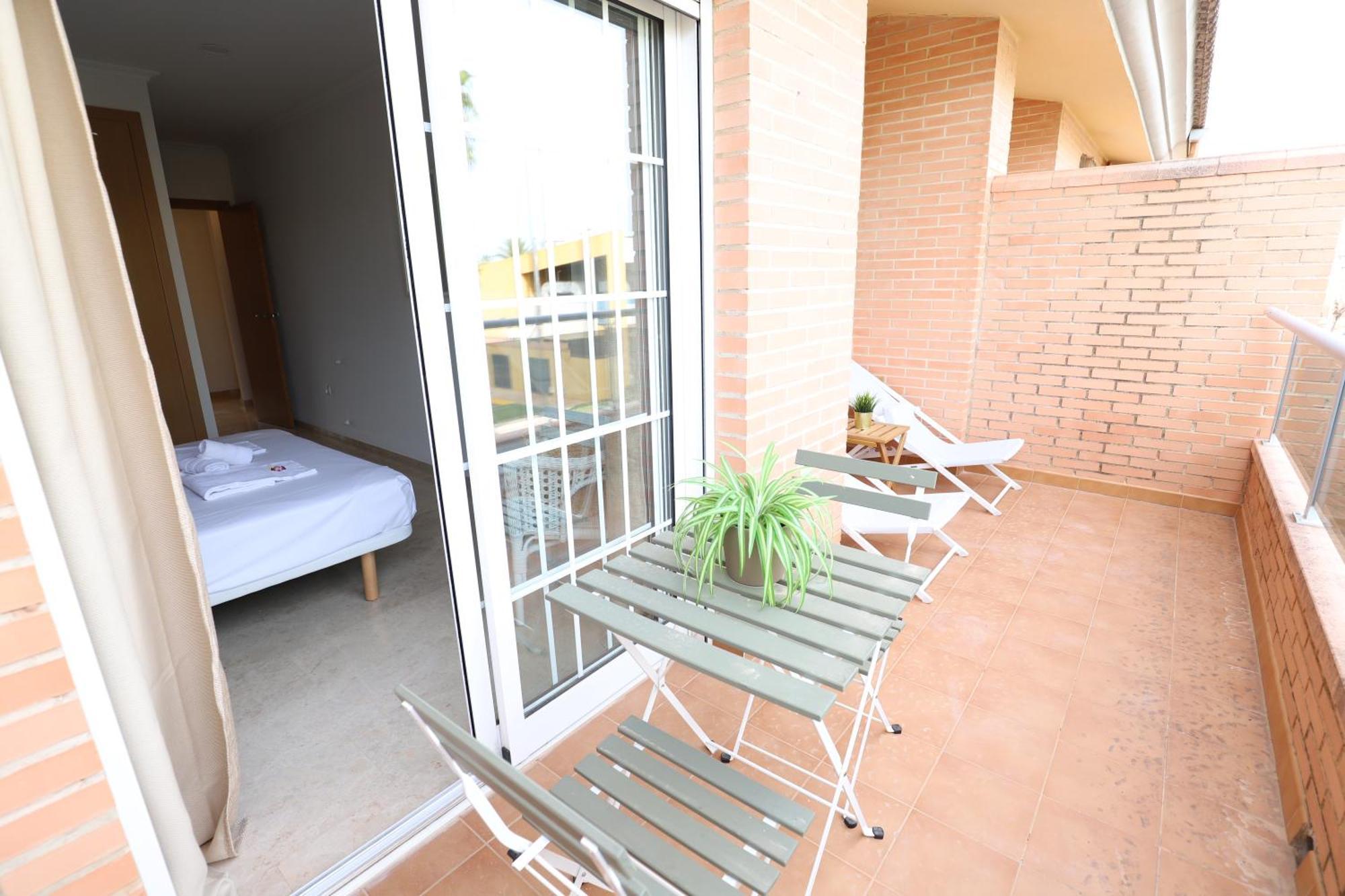 Maravilloso Adosado 8 En Entorno Privilegiado By Hometels Apartment Canet d'En Berenguer